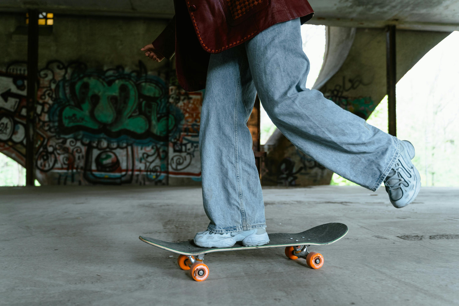 Men's baggy straight jeans
